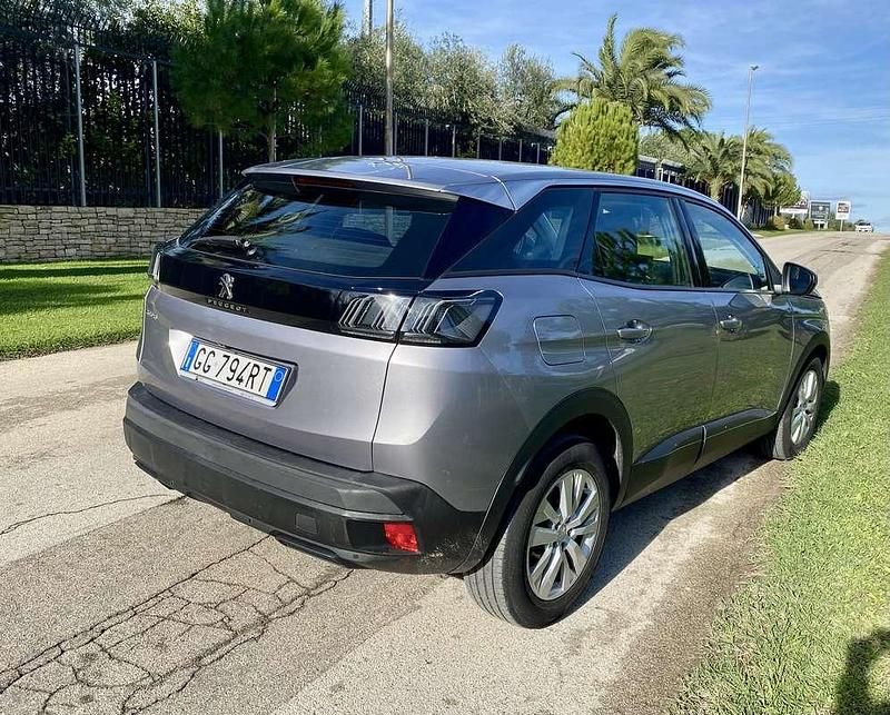 Usata Peugeot 3008 Business-Line 131 CV (96 kW) 2021 SUV