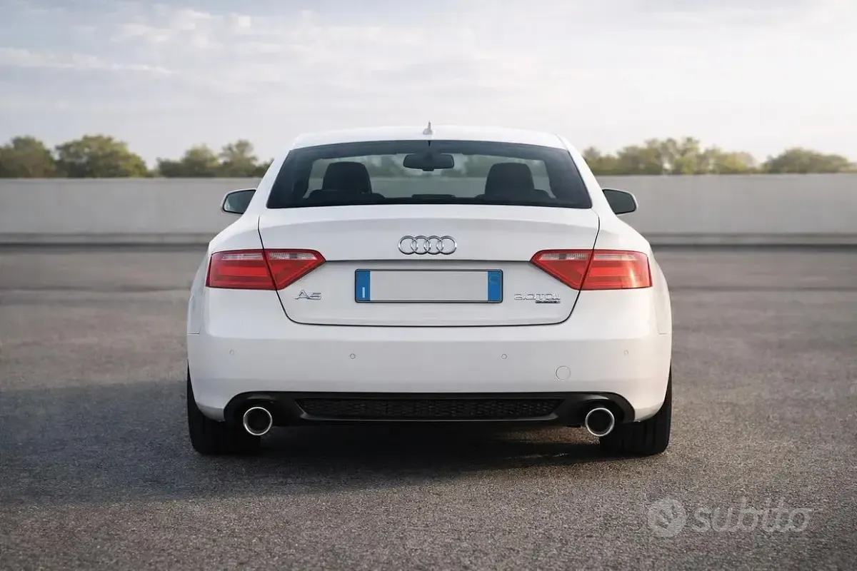 Usata Audi A5 Comfort 239 CV (175 kW) 2009 Bianco Coupé