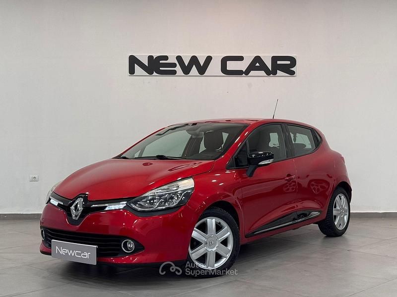 Usata Renault Clio IV 90 CV (66 kW) 2013 Rosso Berlina
