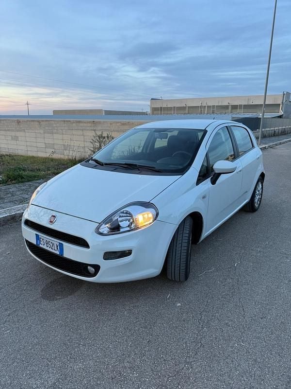 Usata Fiat Punto Evo S 75 CV (55 kW) 2013 Bianco Utilitaria
