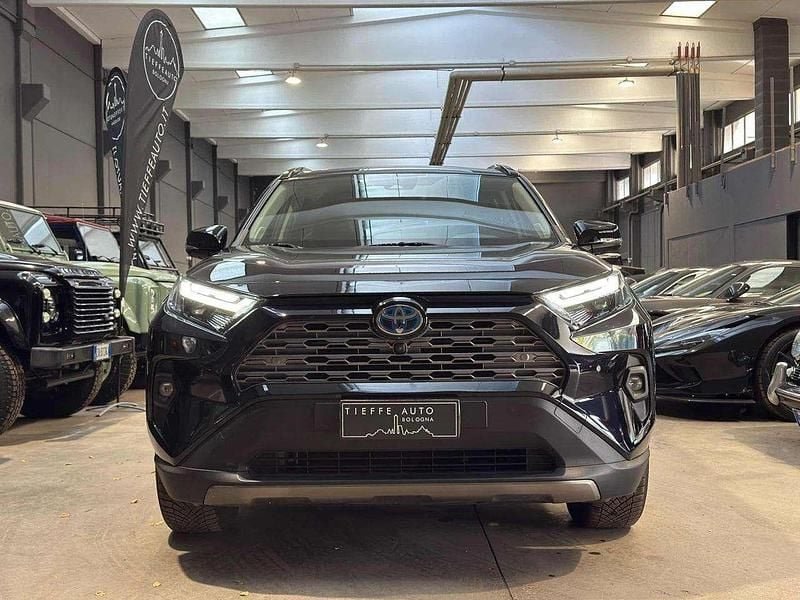 Usata Toyota RAV4 Hybrid 185 CV (136 kW) 2023 Nero metallizzato SUV