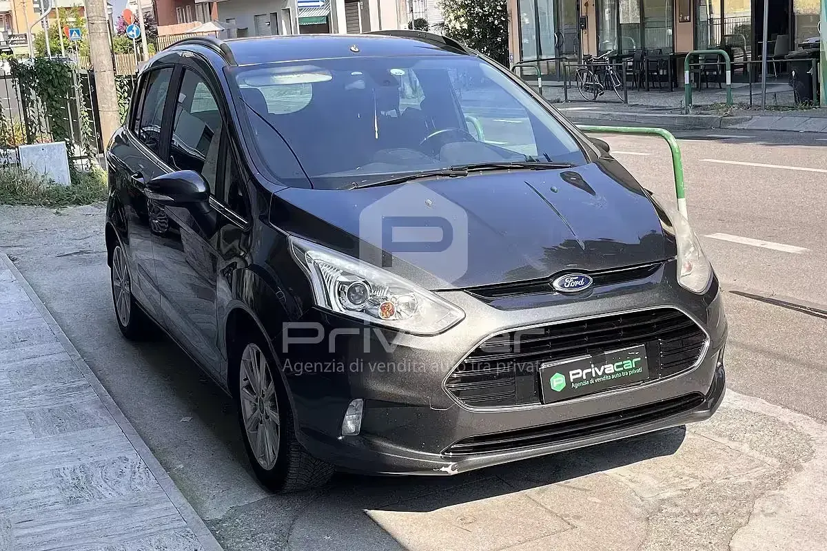 Usata Ford B-MAX Titanium 95 CV (69 kW) 2016 Grigio Monovolume