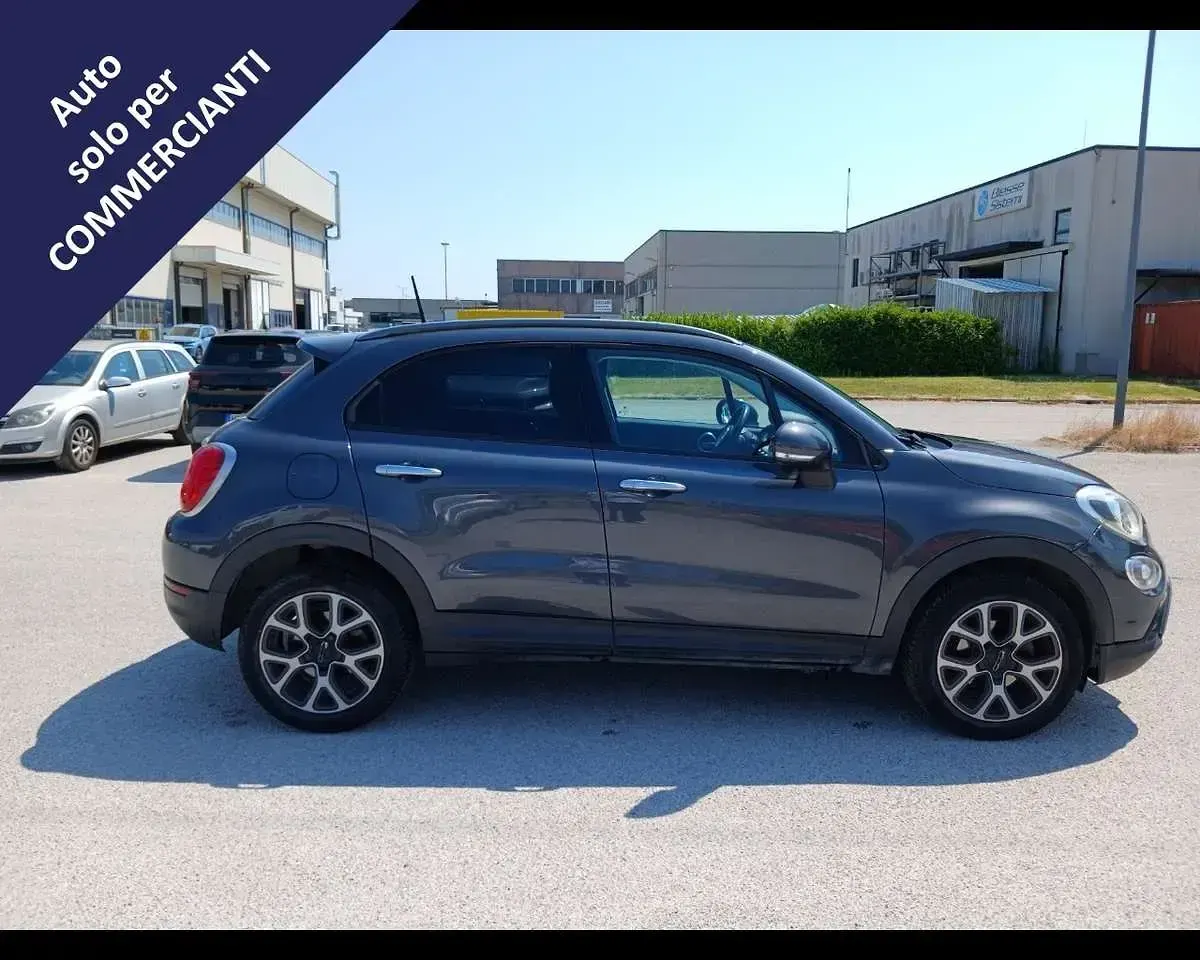 Usata Fiat 500X Cross Plus 140 CV (102 kW) 2015 Grigio metalizzato scuro SUV