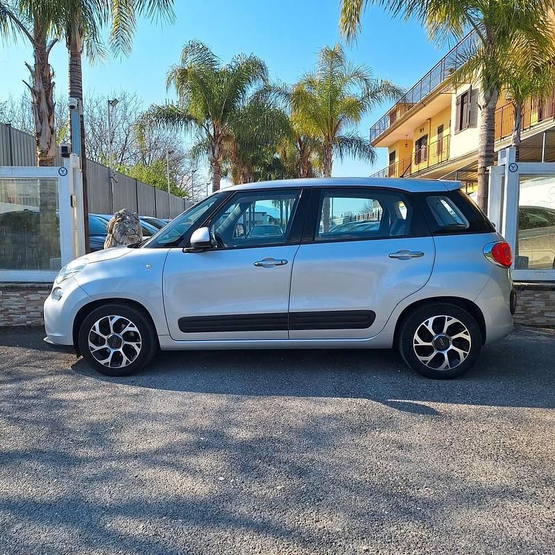 Usata Fiat 500L Living 95 CV (69 kW) 2017 Grigio Monovolume