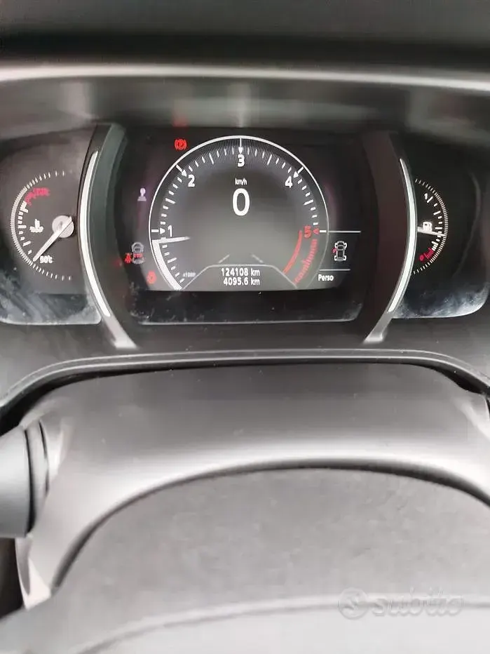 Usata Renault Mégane 110 CV (80 kW) 2017 Berlina