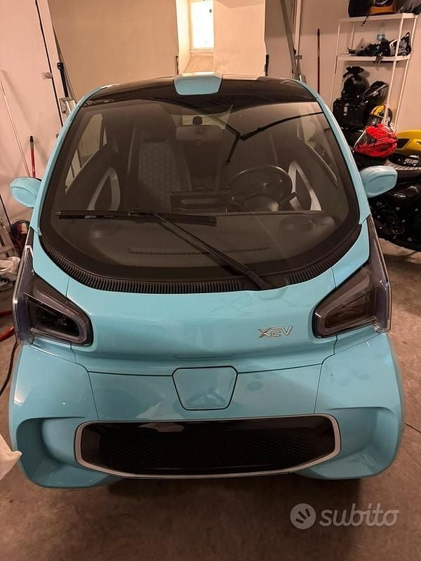 Usata XEV Yoyo 7 kW (10 CV) 2024 Blu Utilitaria