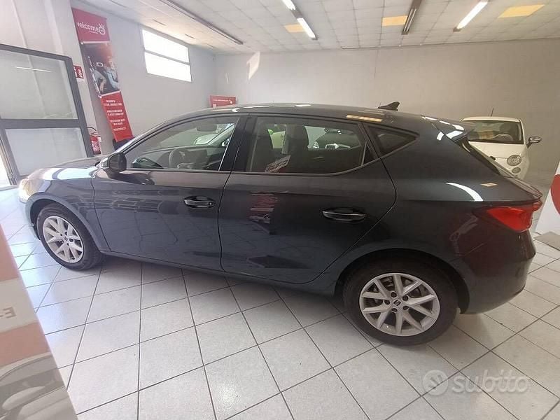 Gebraucht Seat Leon Style 91 PS (66 kW) 2022 Non specificato Limousine