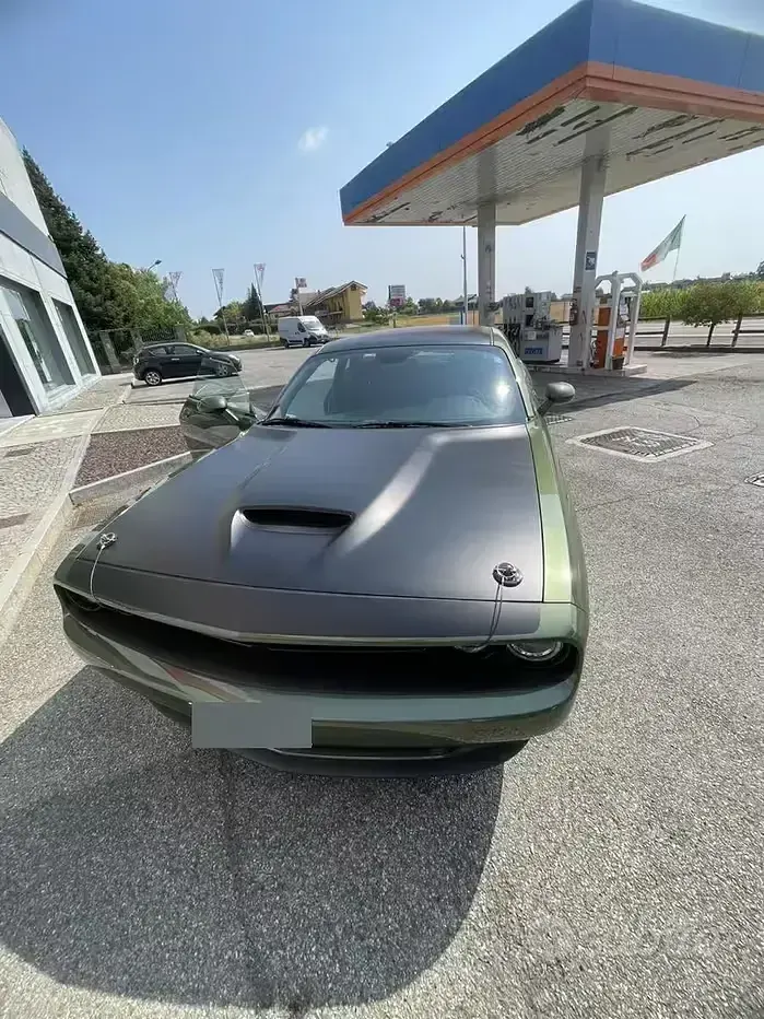Usata Dodge Challenger 252 CV (185 kW) 2018 Verde Coupé
