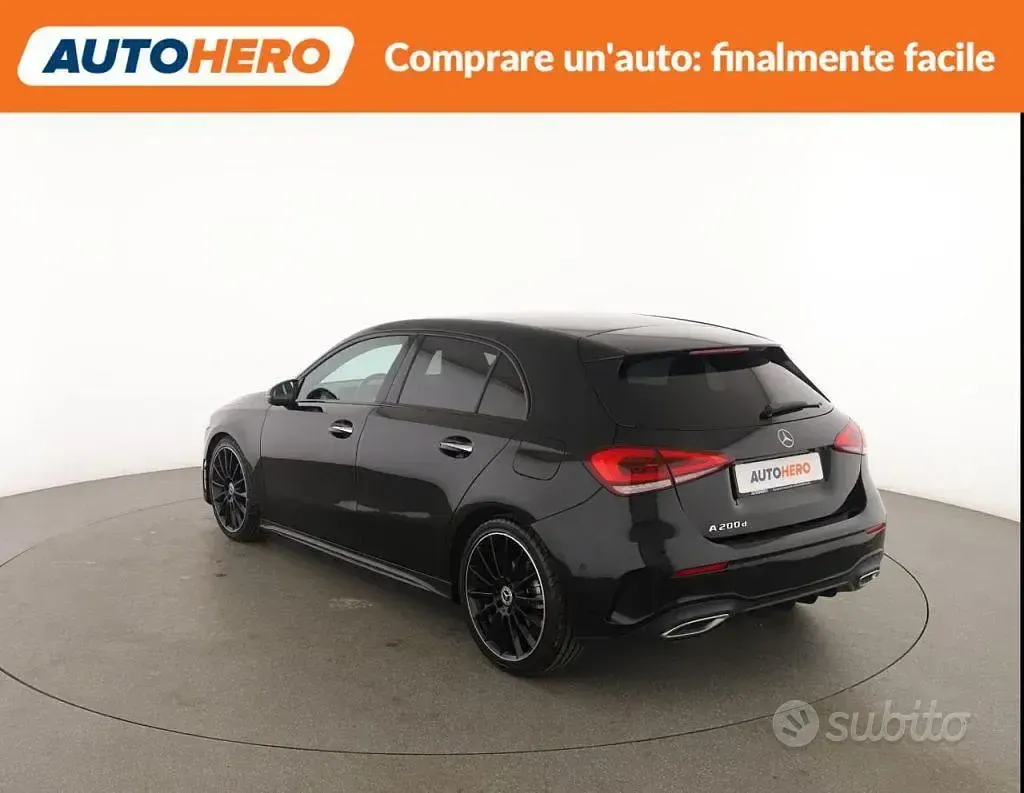 Käytetty Mercedes A200 Premium 150 HP (110 kW) 2022 Musta Sedan