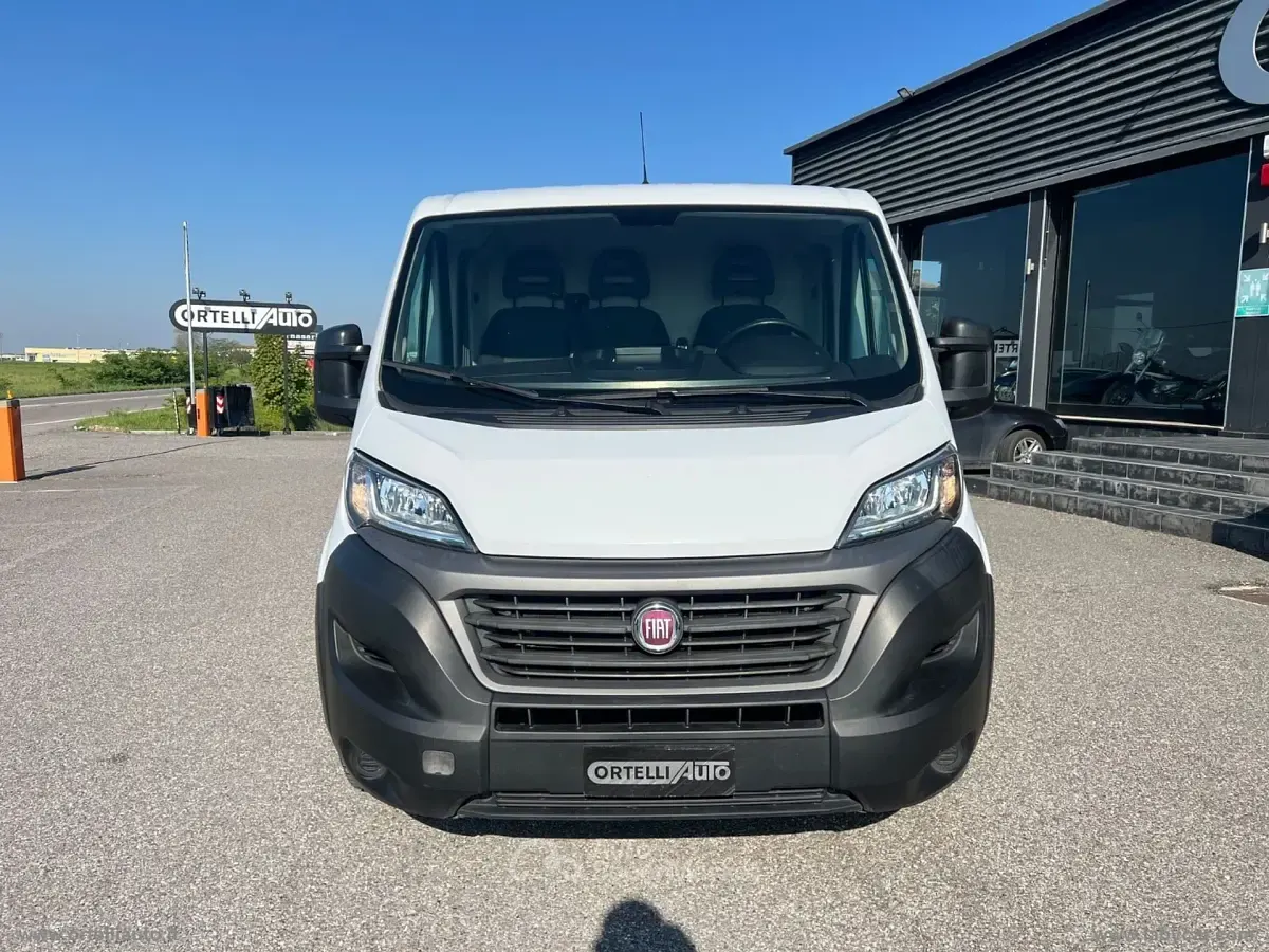 Occasion Fiat Ducato 14 140 ch (102 kW) 2021 Blanc Van