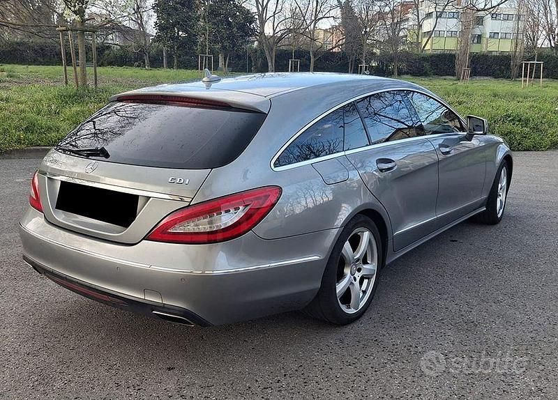 Usata Mercedes CLS250 240 CV (176 kW) 2014 Grigio Station wagon