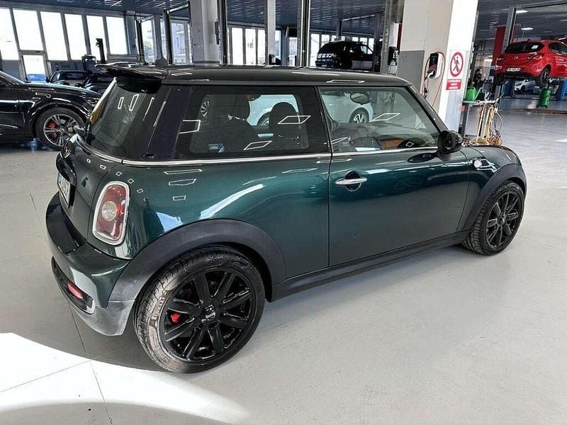 Usata Mini Cooper S 174 CV (127 kW) 2010 Verde Utilitaria