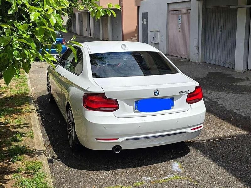 Usata BMW 218 Sport Line 150 CV (110 kW) 2020 Bianco Coupé