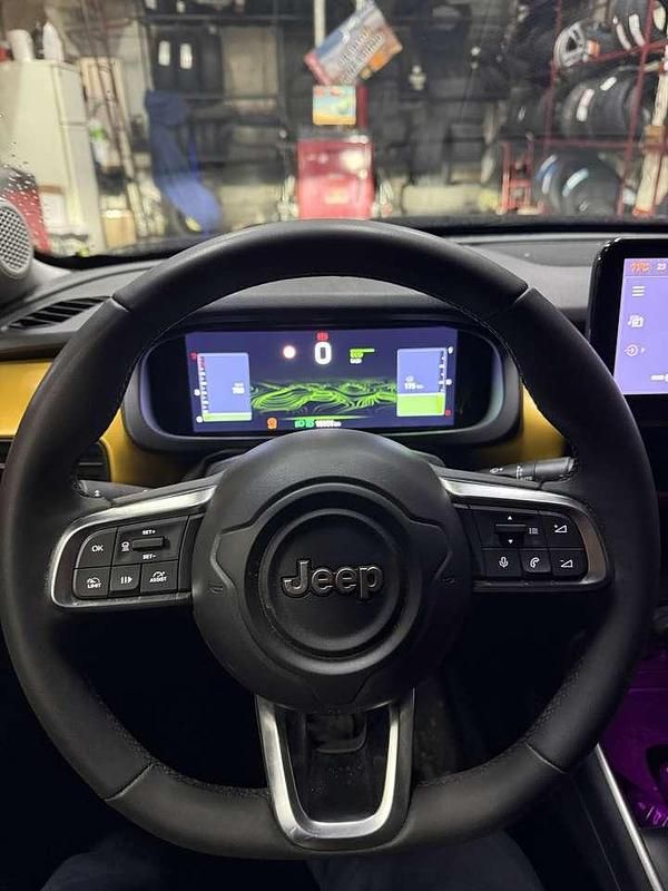 Usata Jeep Avenger Summit 101 CV (74 kW) 2023 Nero SUV