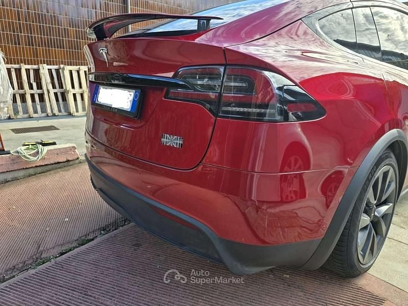 Usata Tesla Model X Plaid 759 kW (1033 CV) 2022 Rosso SUV