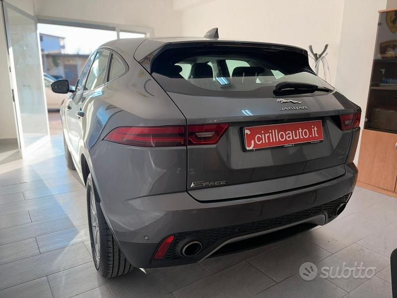 Usata Jaguar E-Pace R-Dynamic 150 CV (110 kW) 2018 Grigio SUV