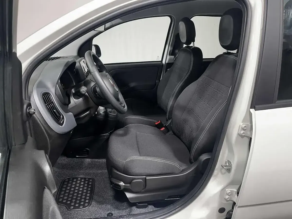 Nuova Fiat Panda S 70 CV (51 kW) 2025 Bianco Utilitaria