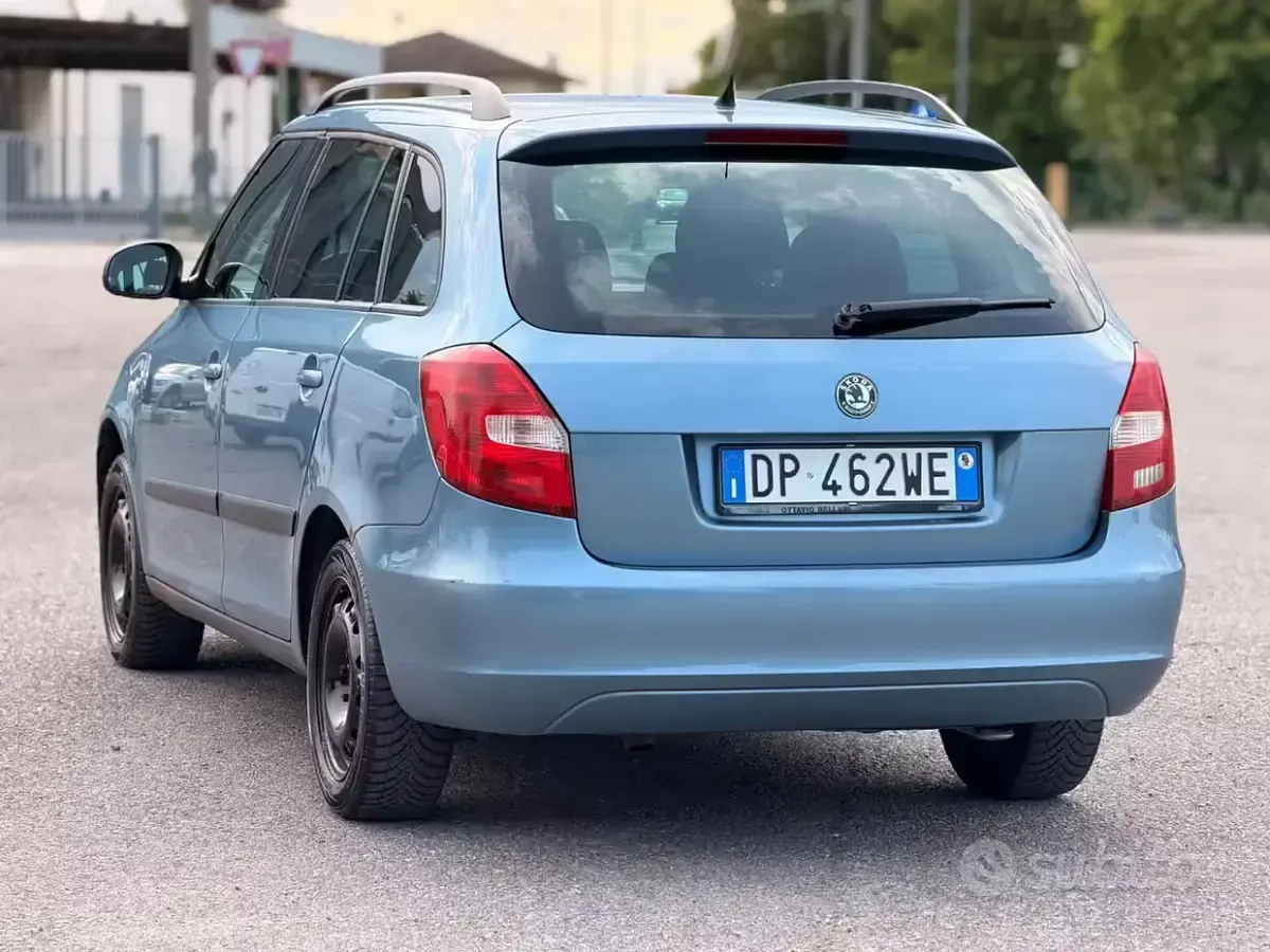 Usata Skoda Fabia Comfort 105 CV (77 kW) 2008 Blu Station wagon