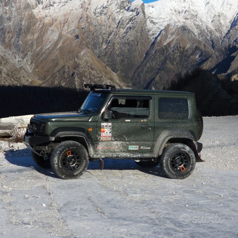 Usata Suzuki Jimny 102 CV (75 kW) 2019 Verde SUV