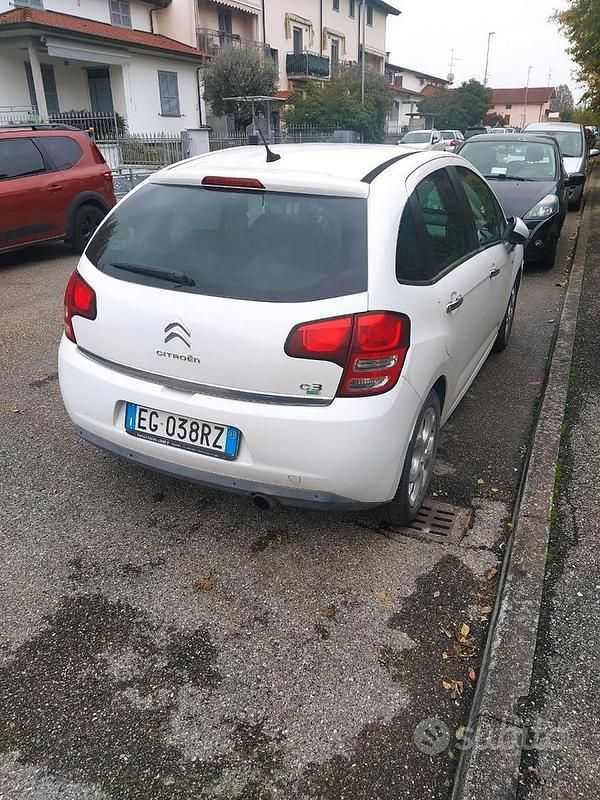 Usata Citroën C3 Exclusive 61 CV (44 kW) 2011 Bianco Utilitaria