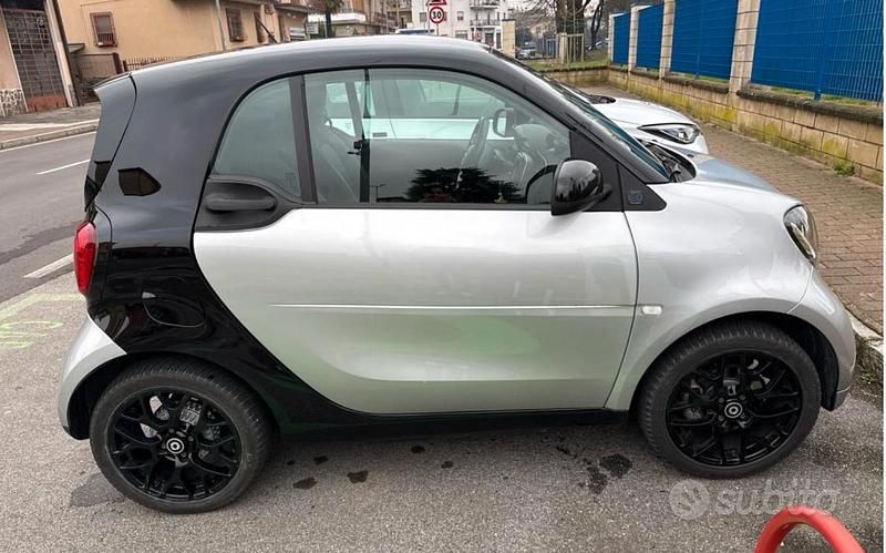 Usata Smart ForFour Electric Drive Prime 22 kW (30 CV) 2019 Grigio Berlina