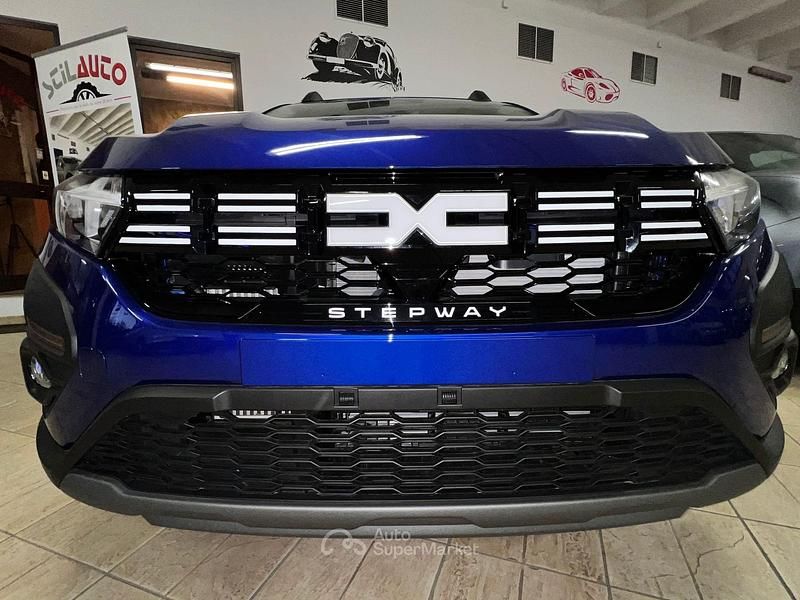 Nuova Dacia Sandero 101 CV (74 kW) 2026 Blu Berlina