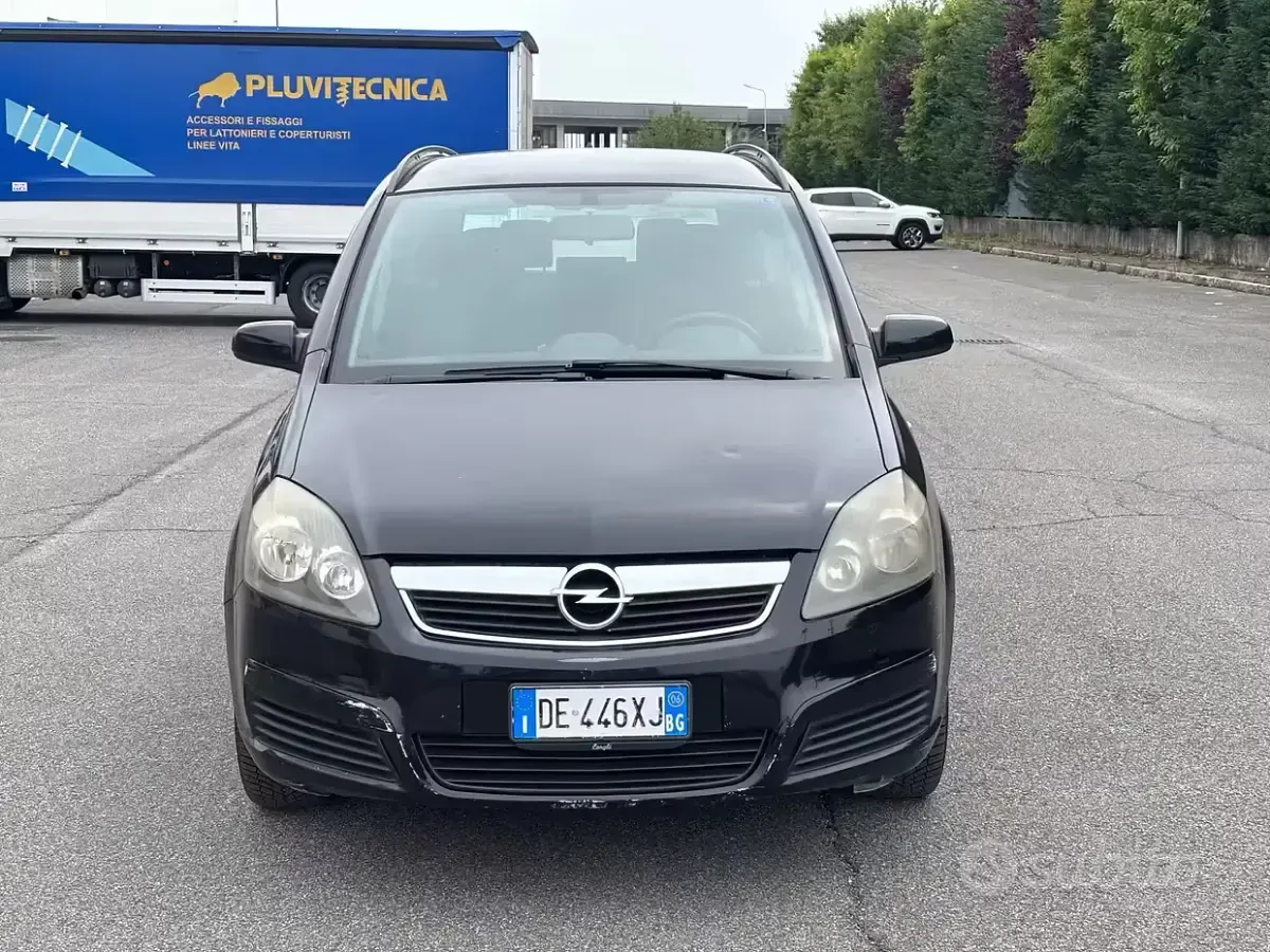 Gebraucht Opel Zafira 94 PS (69 kW) 2006 Schwarz Van / Kleinbus
