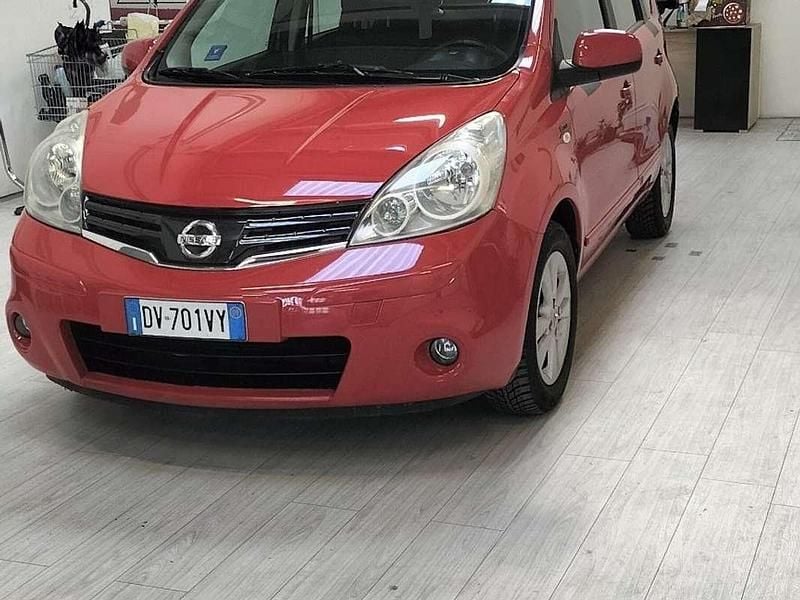 Usata Nissan Note N-TEC 88 CV (64 kW) 2009 Rosso Monovolume