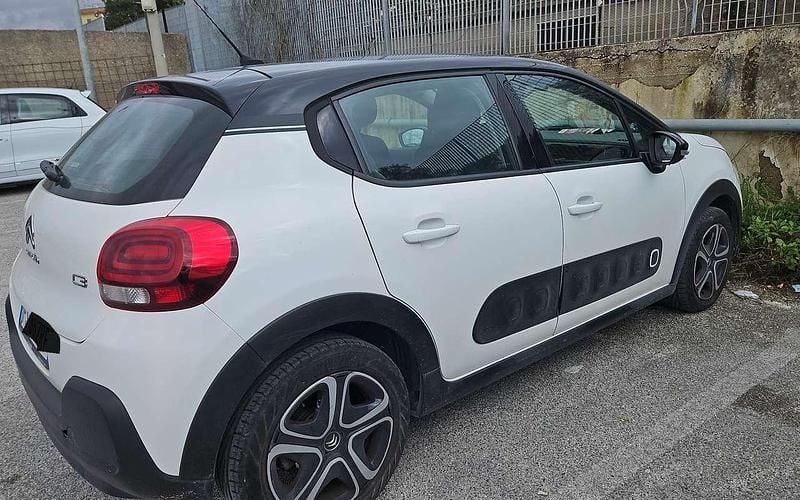 Usata Citroën C3 Shine 102 CV (75 kW) 2018 Bianco Utilitaria