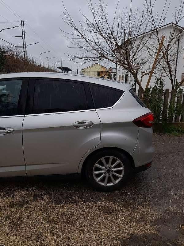 Usata Ford C-MAX Business Edition 105 CV (77 kW) 2017 Monovolume