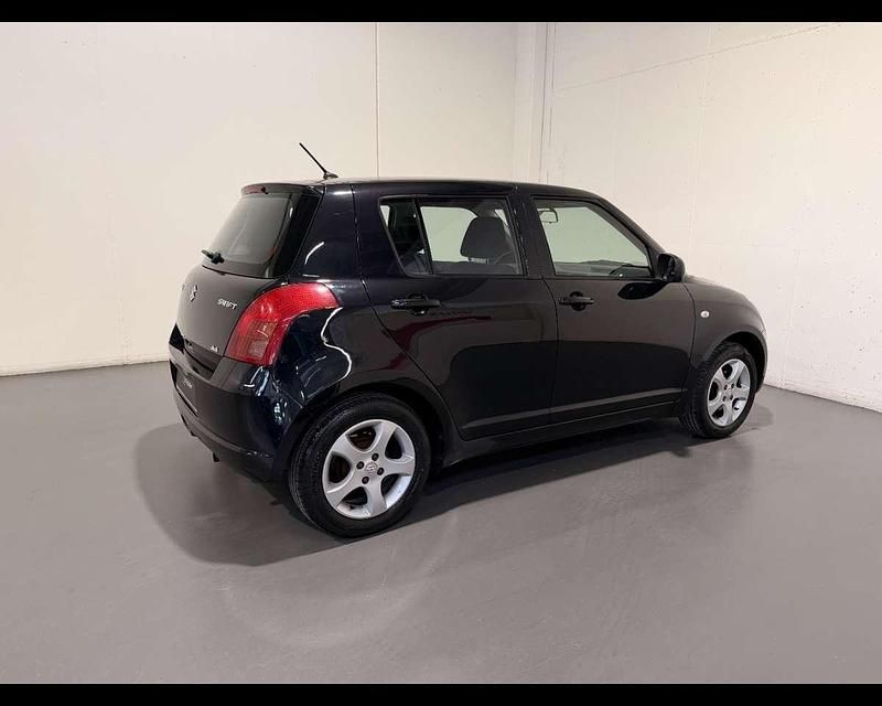 Usata Suzuki Swift GL 91 CV (66 kW) 2007 Nero Utilitaria