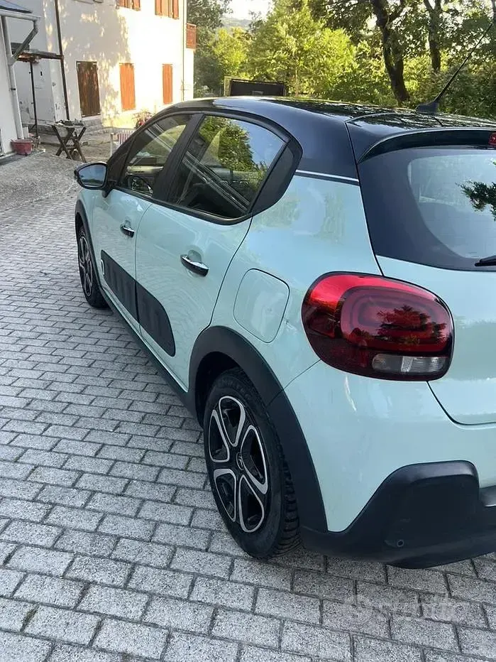 Usata Citroën C3 Feel 83 CV (61 kW) 2019 Verde Utilitaria