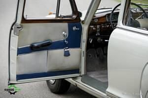 Usata Mercedes 220 106 CV (77 kW) 1958 Grigio Berlina