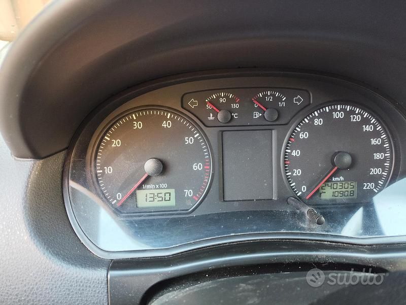 Usata VW Polo 105 CV (77 kW) 2008 Blu Utilitaria