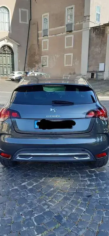 Usata DS Automobiles DS4 So Chic 120 CV (88 kW) 2015 Grigio Berlina
