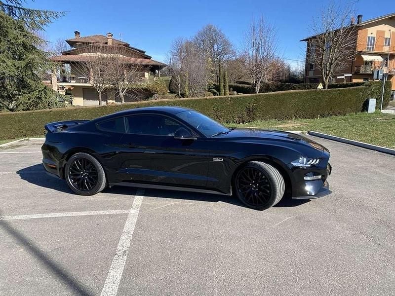 Usata Ford Mustang GT Fastback 450 CV (330 kW) 2019 Nero Coupé