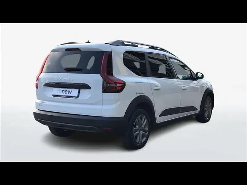 Usata Dacia Jogger Expression 101 CV (74 kW) 2023 Bianco Monovolume