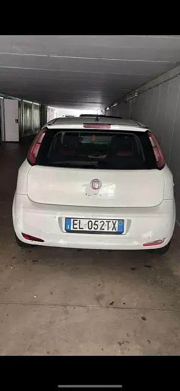 Usata Fiat Grande Punto S 69 CV (50 kW) 2012 Utilitaria