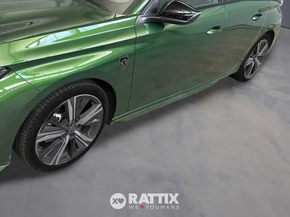 Usata Peugeot 308 GT 131 CV (96 kW) 2024 Verde Berlina