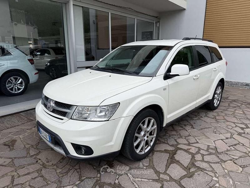 Usata Fiat Freemont Urban 140 CV (102 kW) 2011 Bianco SUV