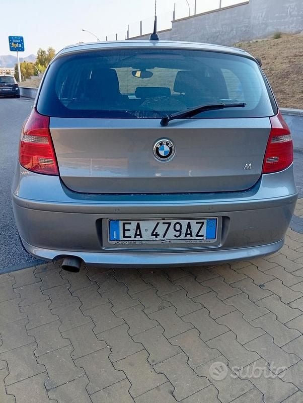 Usata BMW 116 116 CV (85 kW) 2010 Grigio Utilitaria