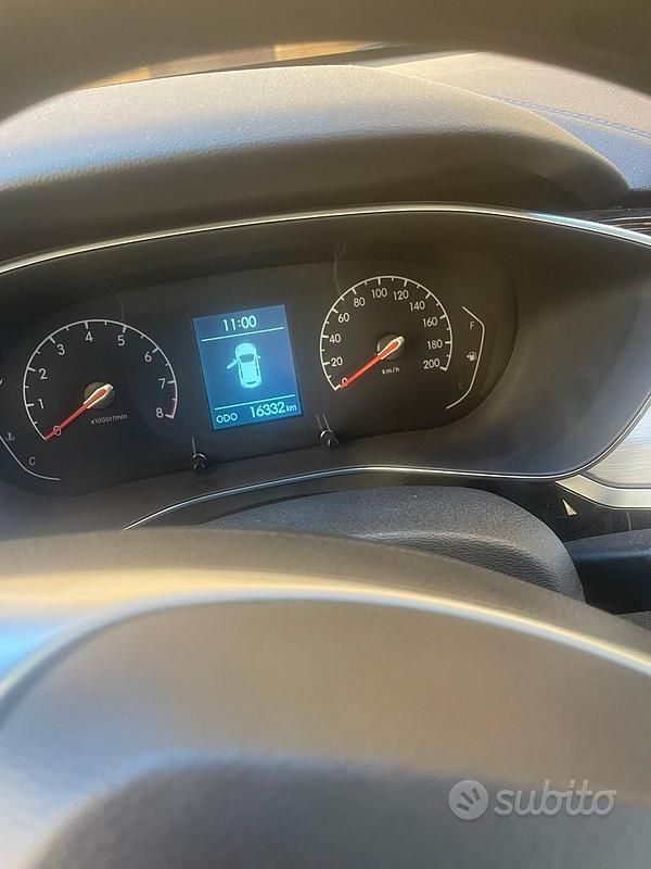 Usata EVO Evo 5 127 CV (93 kW) 2024 SUV