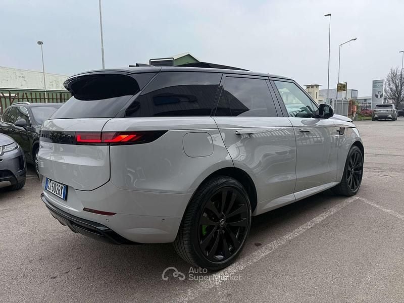 Usata Land Rover Range Rover Sport Dynamic 249 CV (183 kW) 2024 Grigio SUV