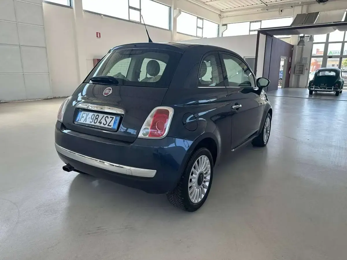 Usata Fiat 500 Lounge 75 CV (55 kW) 2008 Blu/azzurro Utilitaria