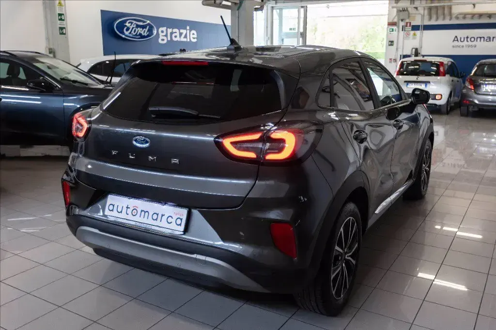 Usata Ford Puma Titanium S 125 CV (91 kW) 2023 Magnetic grey (metallizzato) SUV