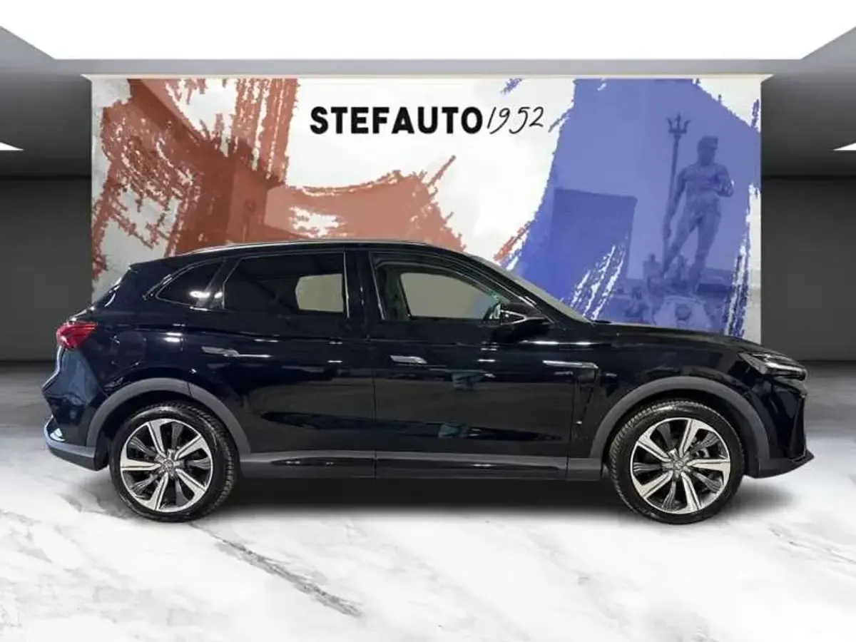 Usata MG Marvel R Luxury 64 kW (88 CV) 2022 Nero SUV