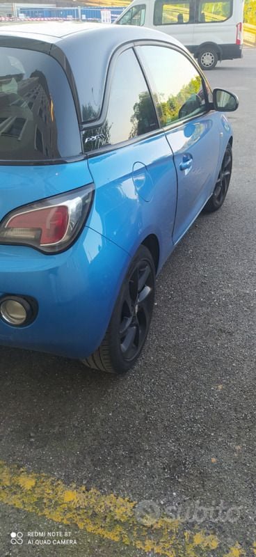 Usata Opel Adam 100 CV (73 kW) 2015 Blu Utilitaria