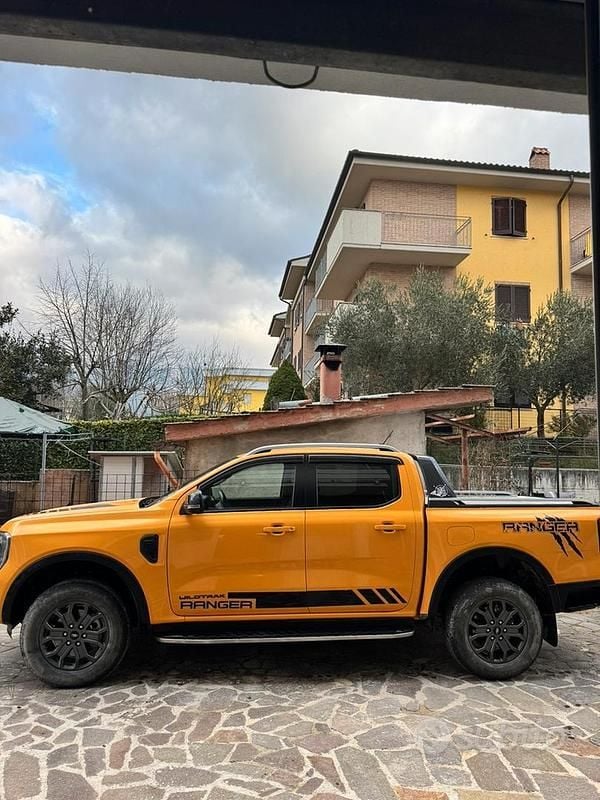 Usata Ford Ranger 170 CV (125 kW) 2024 Pick-up