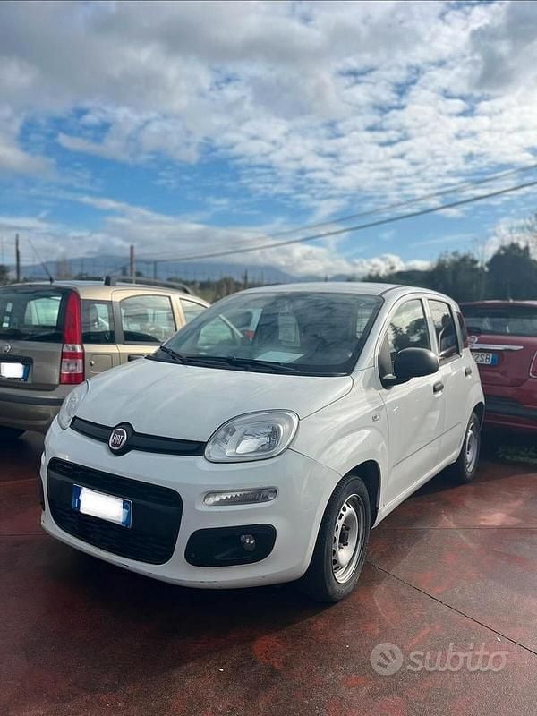 Usata Fiat Panda Pop 2018 Bianco Utilitaria