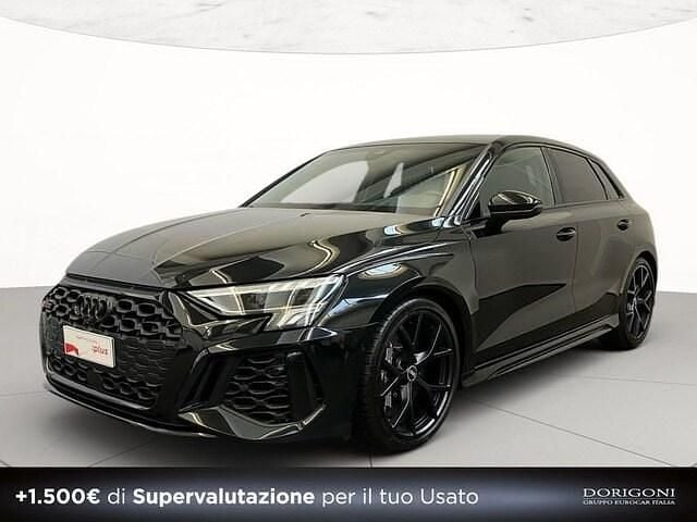 Usata Audi RS3 Sportback Ambiente 400 CV (294 kW) 2022 Nero mythos metallizzato Utilitaria